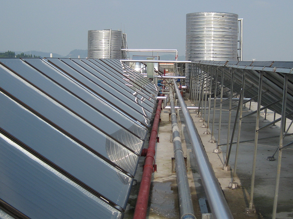 太陽能加空氣能熱水工程